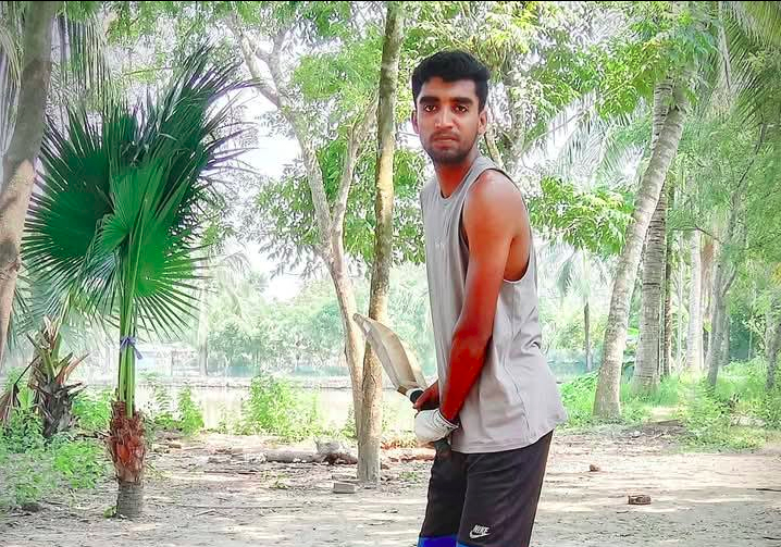 দীর্ঘদিন ক্যান্সারের সাথে লড়াই করে না ফেরার দেশে চলে গেলেন আমাদের সবার প্রিয় প্রিন্স সরদার